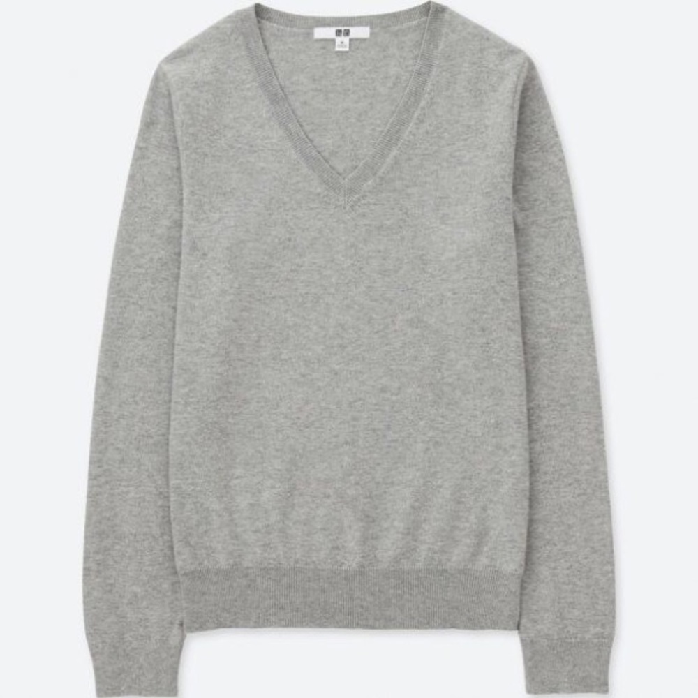 UNIQLO Cotton/Cashmere V-Neck Sweater